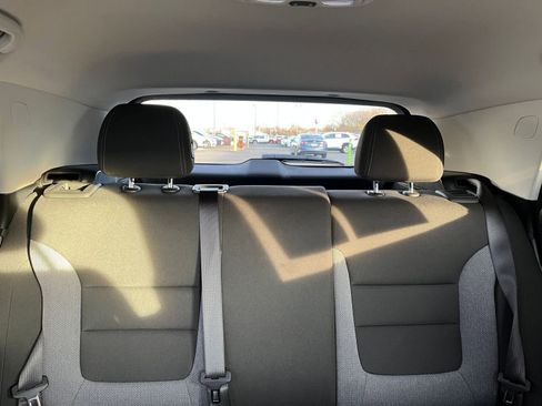 Used 2025 Chevrolet TrailBlazer LT image 36