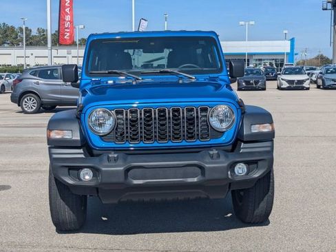 Used 2024 Jeep Wrangler Sport S image 8