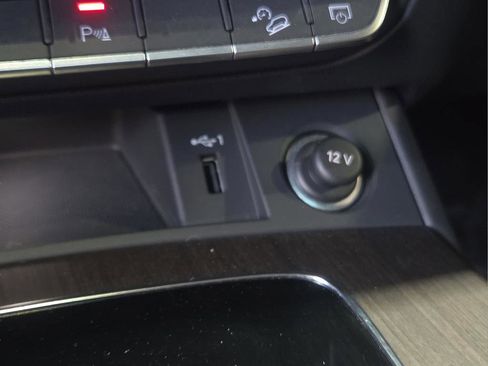 Used 2023 Audi Q5 2.0T Premium Plus AWD/4WD image 21