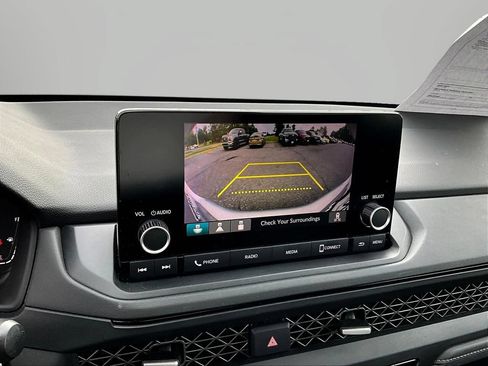 Certified 2023 Honda Accord EX image 14