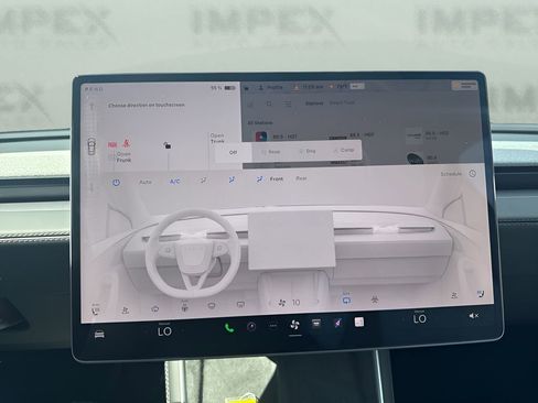 Used 2026 Tesla Model Y Long Range image 21