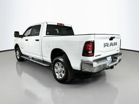Used 2025 RAM 2500 Big Horn AWD/4WD image 5