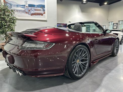 Used 2006 Porsche 911 Carrera 4 AWD/4WD image 36