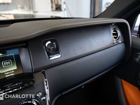 Used 2019 Rolls-Royce Cullinan image 27