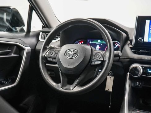 Used 2024 Toyota RAV4 LE image 15