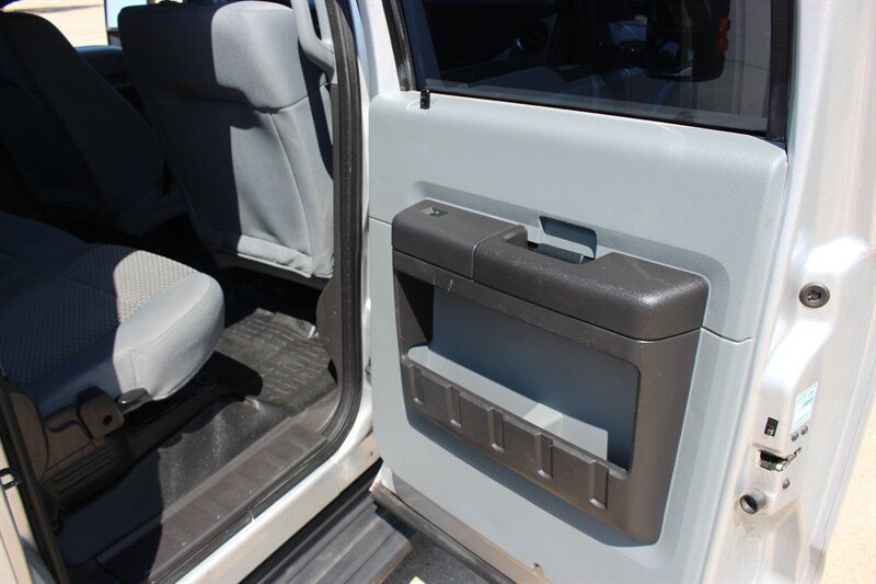 Used 2015 Ford F250 XL w/ Power Equipment Group RWD image 17