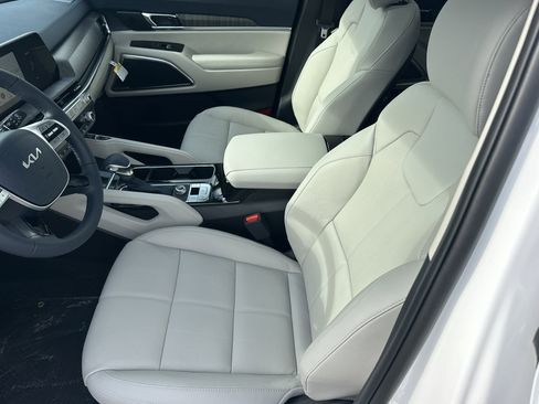 New 2025 Kia Telluride EX image 17