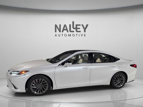Certified 2024 Lexus ES 350 Ultra Luxury image 2