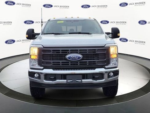 New 2026 Ford F250 XL w/ XL Off-Road Package image 8