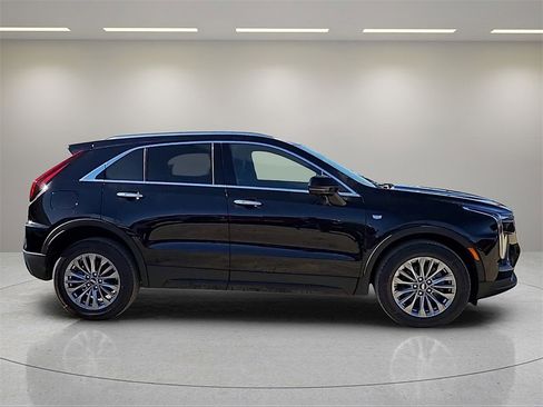 New 2025 Cadillac XT4 Premium Luxury w/ Technology Package image 6