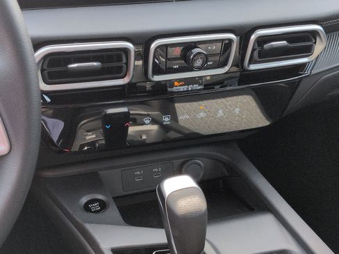 New 2026 Nissan Sentra SV w/ Floor Mat Package image 19