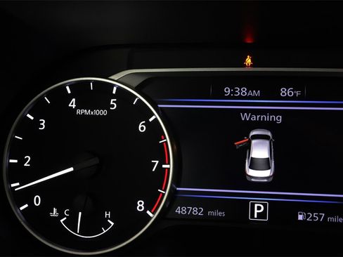 Used 2023 Nissan Sentra SV image 22