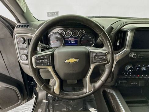 Used 2020 Chevrolet Silverado 1500 LTZ w/ LTZ Plus Package AWD/4WD image 12