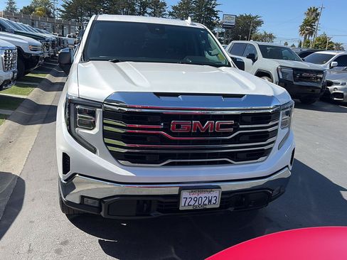 Used 2023 GMC Sierra 1500 SLT w/ SLT Convenience Package RWD image 2