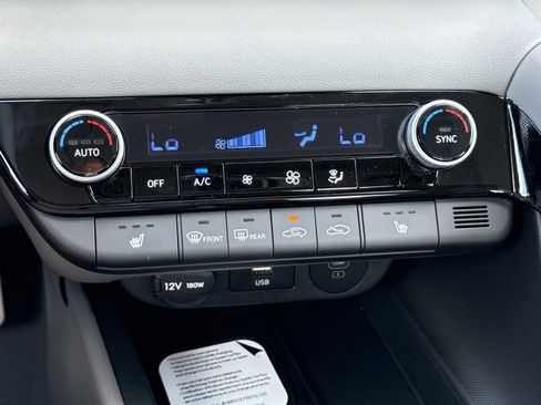 New 2026 Hyundai Elantra SEL Sport FWD image 24