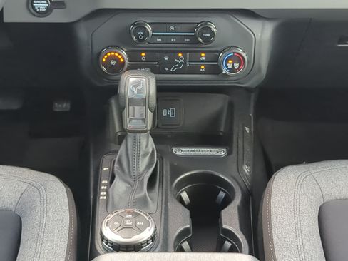 Certified 2022 Ford Bronco 4-Door AWD/4WD image 17