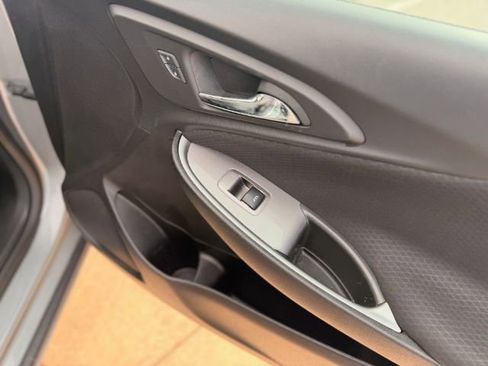 Used 2025 Chevrolet Malibu LT image 23