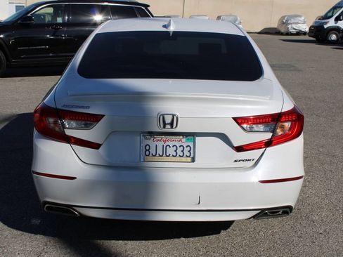 Used 2019 Honda Accord Sport image 5