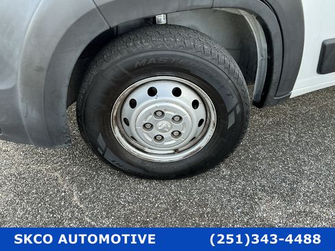 Used 2021 RAM ProMaster 2500 FWD image 9