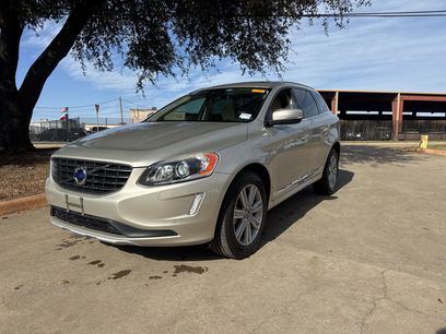 Used 2017 Volvo XC60 T5 Inscription w/ Preferred Option Package