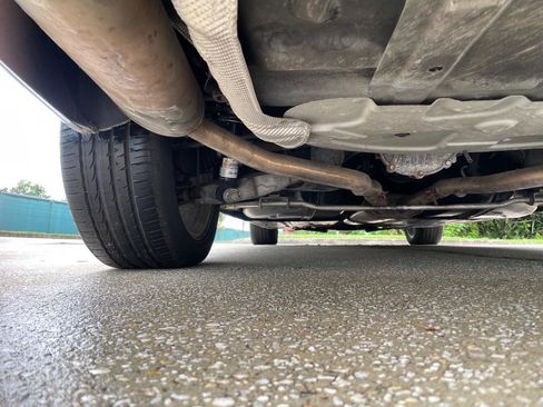 Used 2004 Jaguar XJ8 image 39