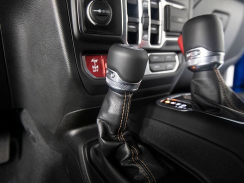 Used 2023 Jeep Wrangler Unlimited Rubicon 392 AWD/4WD image 29