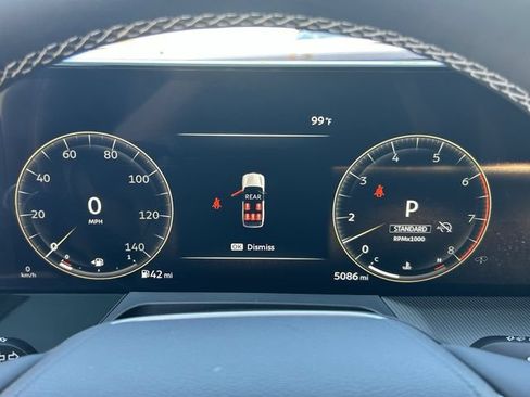 Used 2026 INFINITI QX80 Luxe w/ Cargo Package RWD image 30