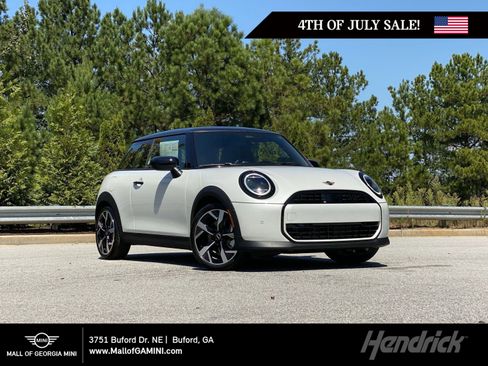 Used 2026 MINI Cooper 2-Door Hardtop FWD image 1