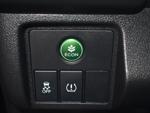Used 2018 Honda HR-V EX image 21