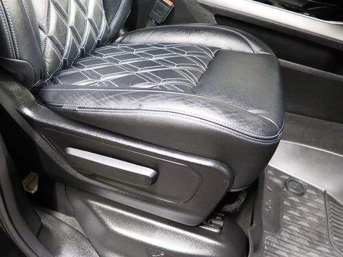 Used 2022 RAM 1500 Big Horn AWD/4WD image 69
