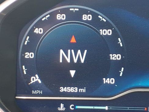 Certified 2023 Chevrolet Silverado 1500 LT AWD/4WD image 12