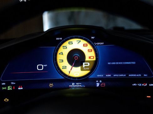 Used 2026 Ferrari Purosangue AWD/4WD image 20