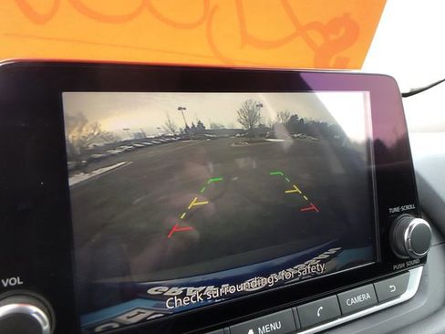 Certified 2023 Nissan Rogue S image 17