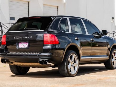 Used 2006 Porsche Cayenne Turbo S AWD/4WD image 7