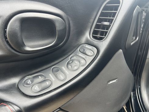 Used 2003 Chevrolet Corvette Z06 w/ Memory Package, 3 Drivers image 30