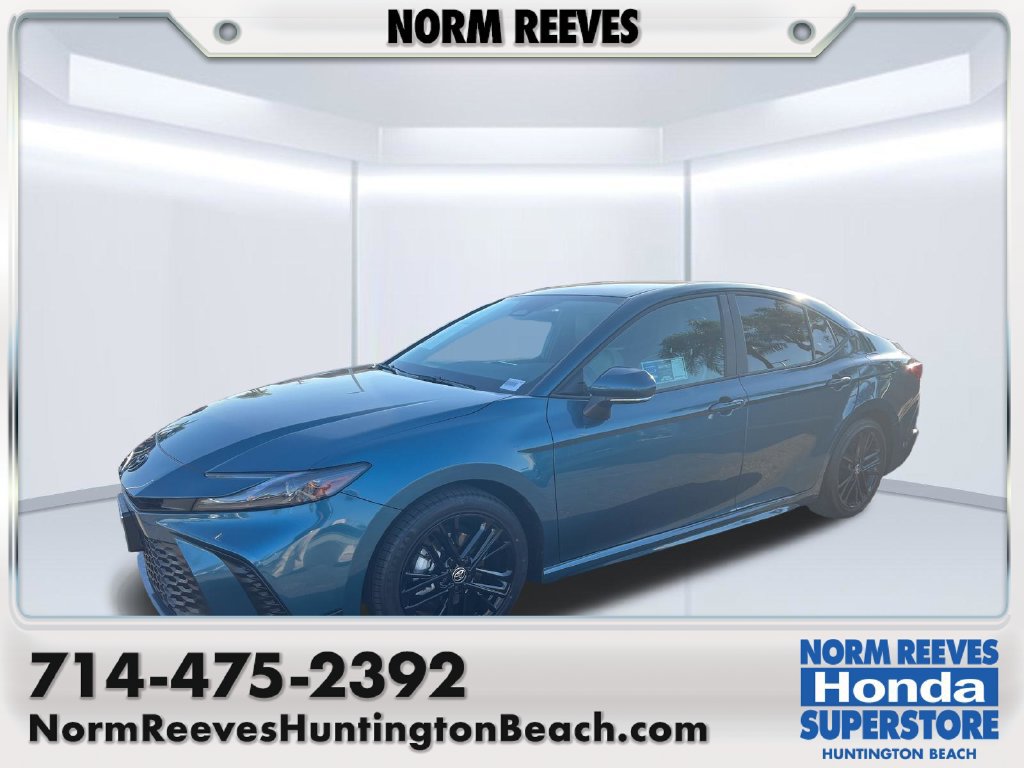 Used 2025 Toyota Camry SE w/ Convenience Package FWD 360° Tour