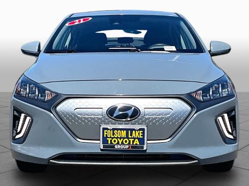 Used 2021 Hyundai Ioniq Limited FWD image 3