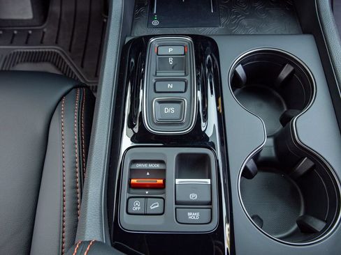 New 2026 Honda Pilot TrailSport image 24
