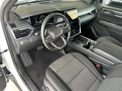 Certified 2025 GMC Acadia Elevation image 13