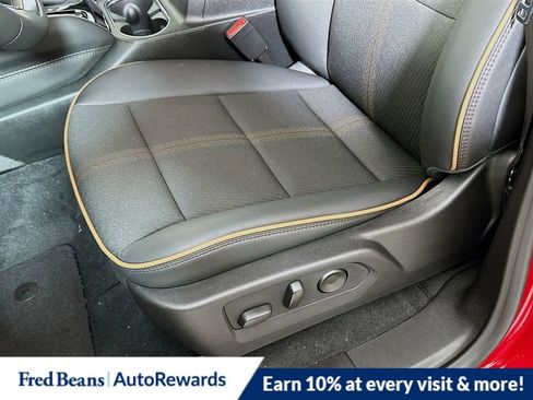 New 2025 GMC Canyon AT4 image 19