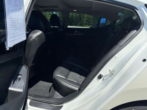 Used 2017 Nissan Maxima 3.5 SL FWD image 13