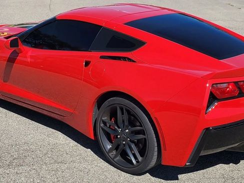 Used 2017 Chevrolet Corvette Stingray Coupe w/ Carbon Flash Badge Package RWD image 21
