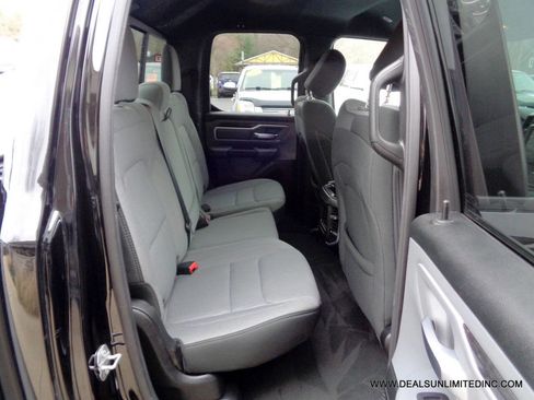 Used 2021 RAM 1500 Big Horn image 23