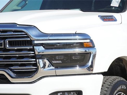 New 2025 RAM 2500 Limited image 4