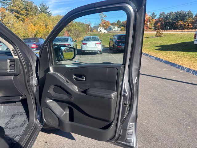 Used 2024 Nissan Frontier S w/ Tow Package AWD/4WD image 10
