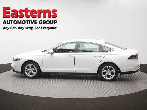 Used 2023 Honda Accord LX image 60