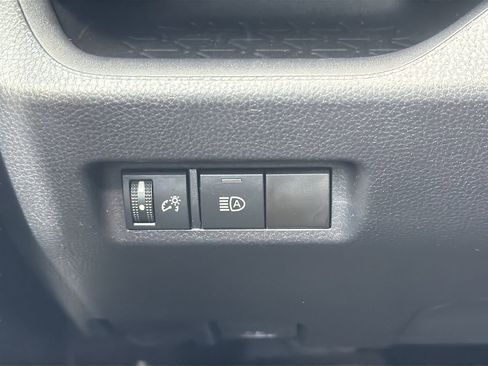Used 2024 Toyota RAV4 LE FWD image 23