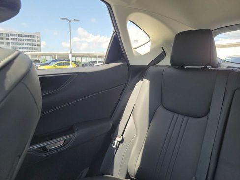 Used 2024 Lexus NX 250 FWD w/ Cold Area Package image 4