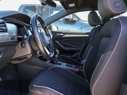 Certified 2024 Volkswagen Jetta Sport image 18