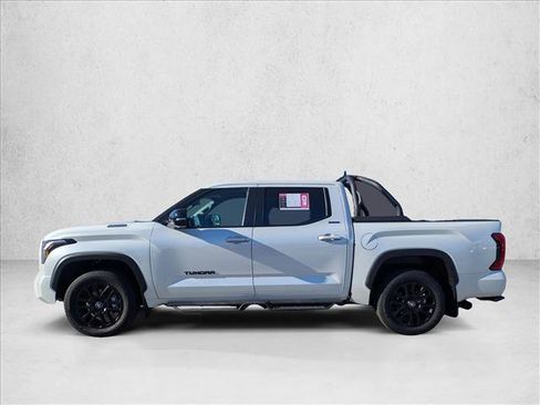 Used 2025 Toyota Tundra Limited image 9